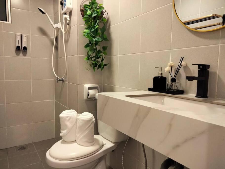 V Boho Home 3Bedroom 7-8Pax Eco Majestic Semenyih Beranang Exteriör bild